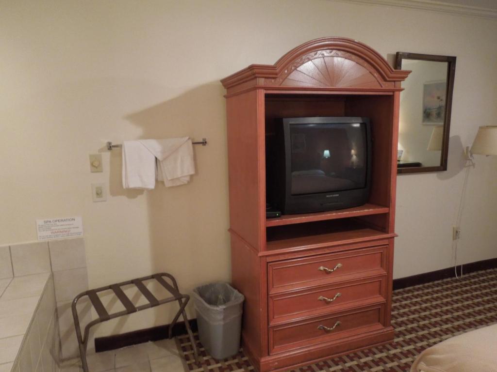 Wildwood Inn Hotel 2*